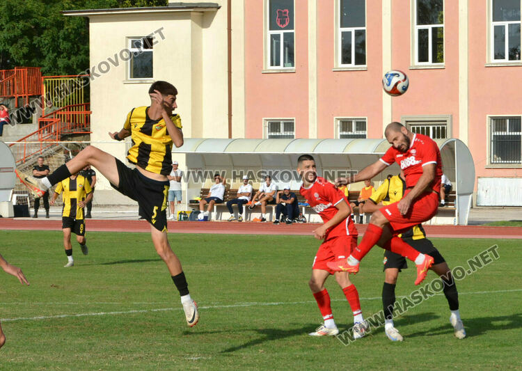 „Саяна Хасково“ победи „Ботев“ за трети пореден успех в шампионата