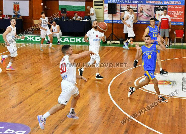 Новите в БК „Хасково“ се разиграха и победиха „Димитровград 2020“ в контрола 