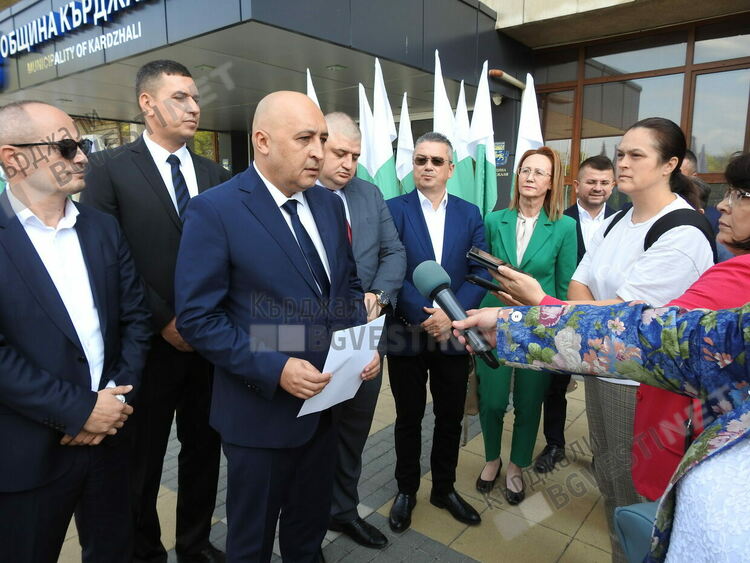 Ерол Мюмюн оглави листата на ДПС-Ново начало в Кърджали,очаква 40 депутати за партията