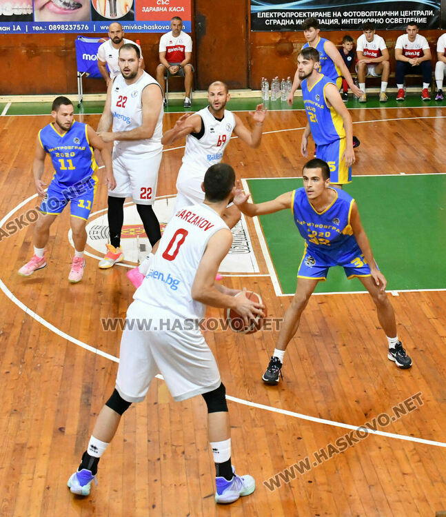 Новите в БК „Хасково“ се разиграха и победиха „Димитровград 2020“ в контрола 
