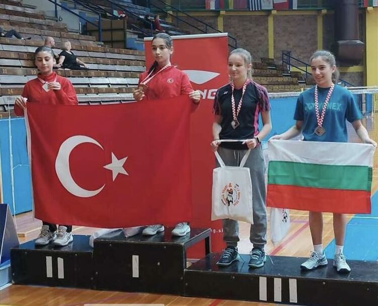 Бадминтонисти от Хасково с отличия от турнир в Загреб