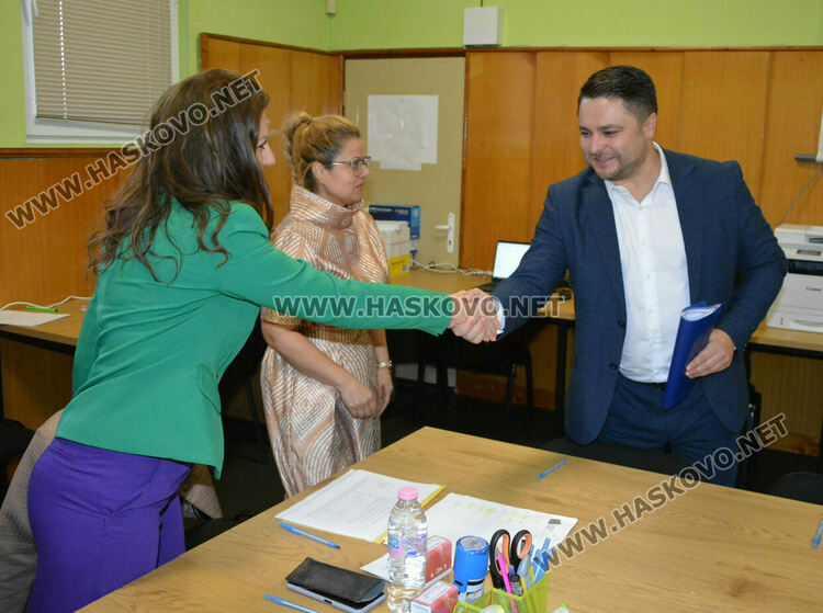 Депутатът Мюмюн Мюмюн води листата на „Алианс за права и свободи“ в Хасково