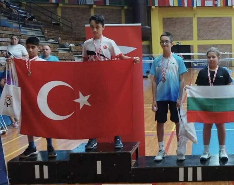 Бадминтонисти от Хасково с отличия от турнир в Загреб