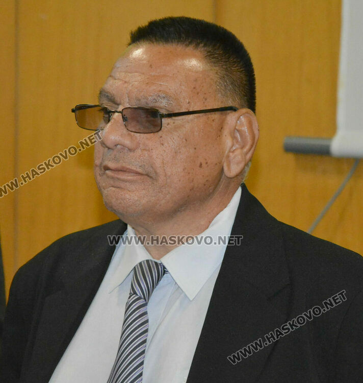 Депутатът Мюмюн Мюмюн води листата на „Алианс за права и свободи“ в Хасково