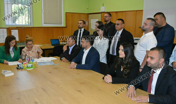 Депутатът Мюмюн Мюмюн води листата на „Алианс за права и свободи“ в Хасково