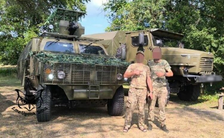 Китайски бронирани машини Hushi.