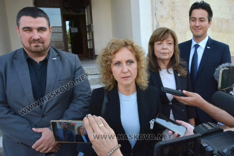 Асен Василев, Катя Панева и Гинка Райчева оглавяват листата на ПП-ДБ