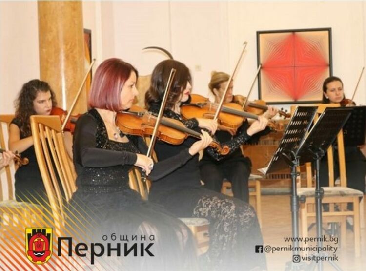 Богата музикална програма ще предложи камерен оркестър "Орфей" в своя юбилеен 50-ти музикален сезон