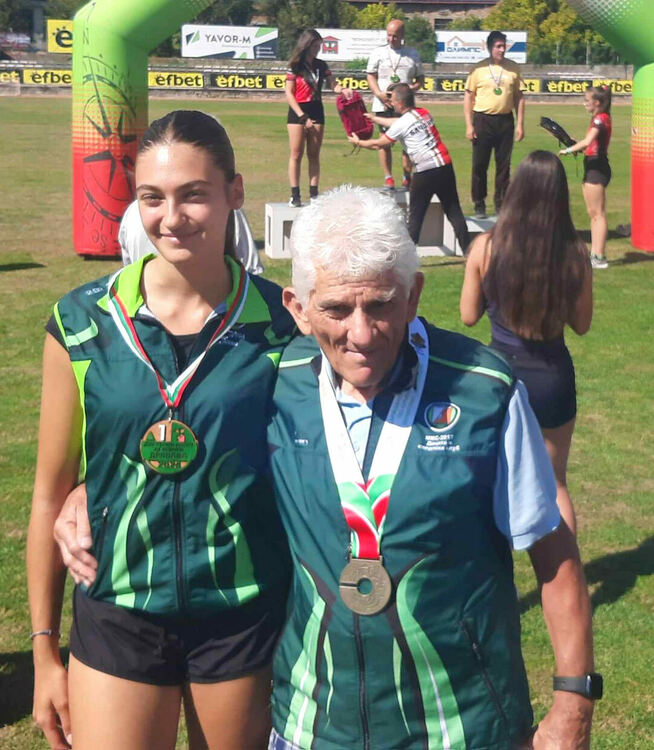 Отличия за „Компас '94“ на Държавното първенство в Дряново