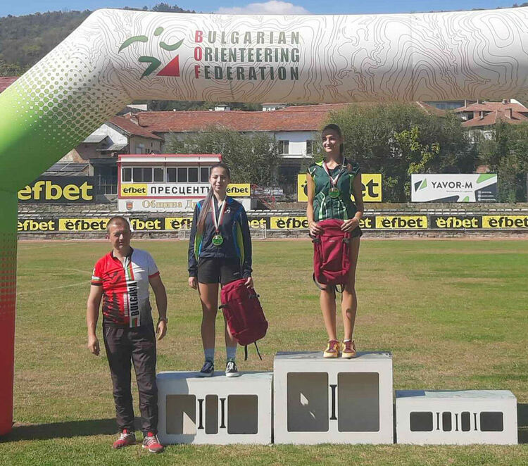 Отличия за „Компас '94“ на Държавното първенство в Дряново