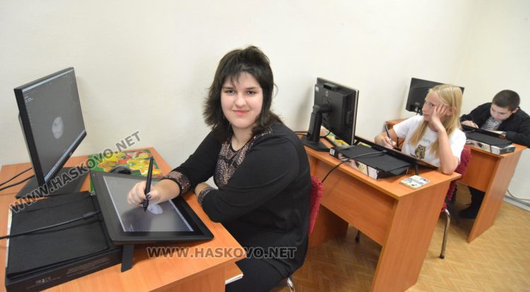 Децата от компютърна школа „Вале“ ще творят с най-новата техника и програми