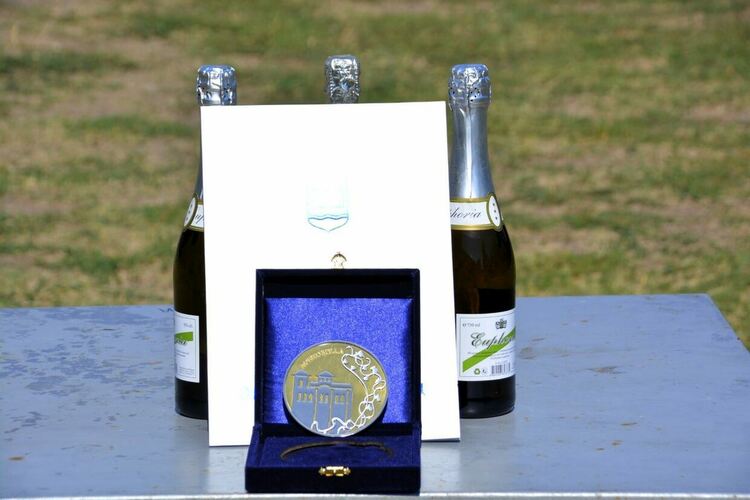 Поставиха "първа копка" на ремонта на помощното игрище към стадион "Шипка"