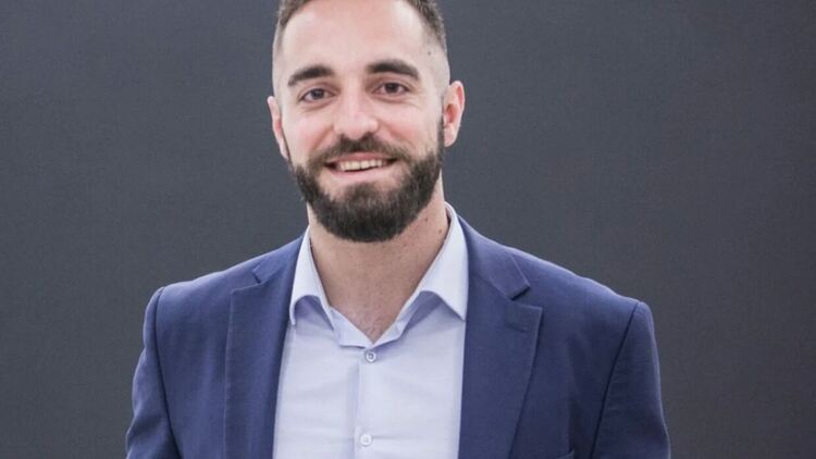 Михал Камбарев: ПП-ДБ ще се борим да дадем шанс на младите да останат или да се върнат в Родопите." 