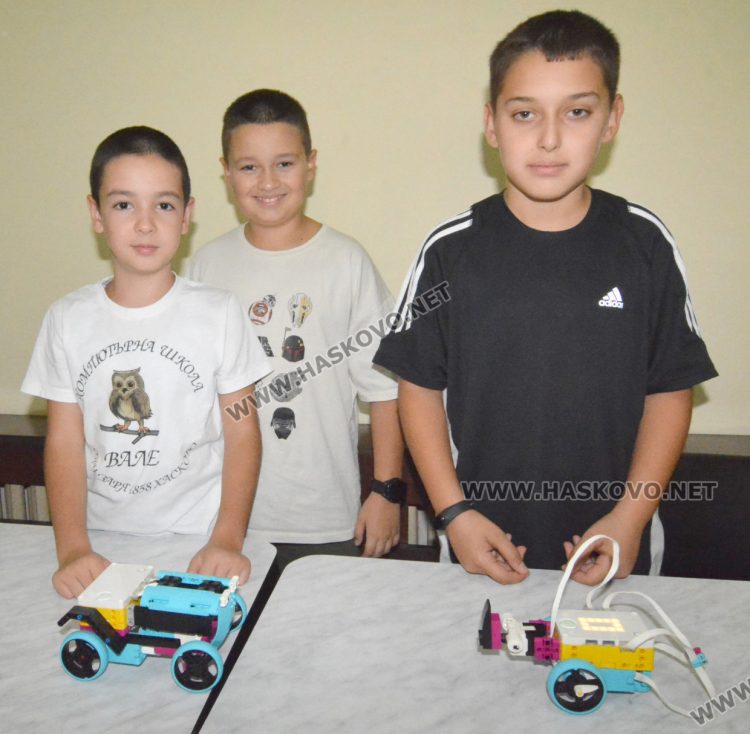 Децата от компютърна школа „Вале“ ще творят с най-новата техника и програми