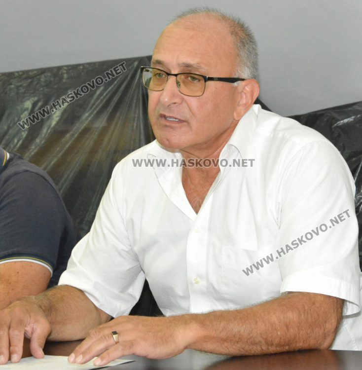 д-р Веселин Калфов