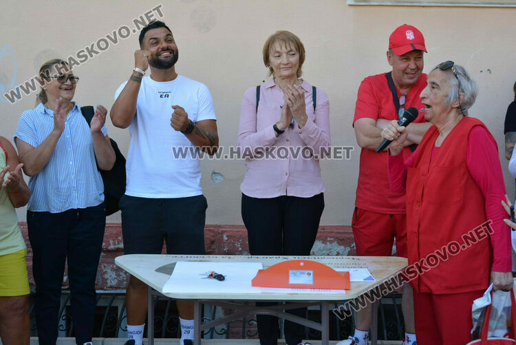 Спортни легенди вдъхновиха децата от СУ „Св. Кл. Охридски“ в Хасково