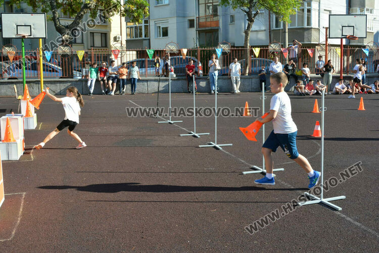 Спортни легенди вдъхновиха децата от СУ „Св. Кл. Охридски“ в Хасково