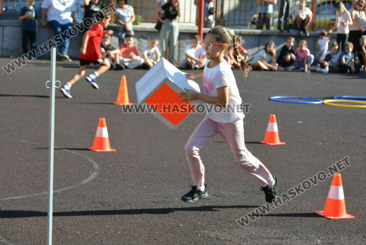 Спортни легенди вдъхновиха децата от СУ „Св. Кл. Охридски“ в Хасково