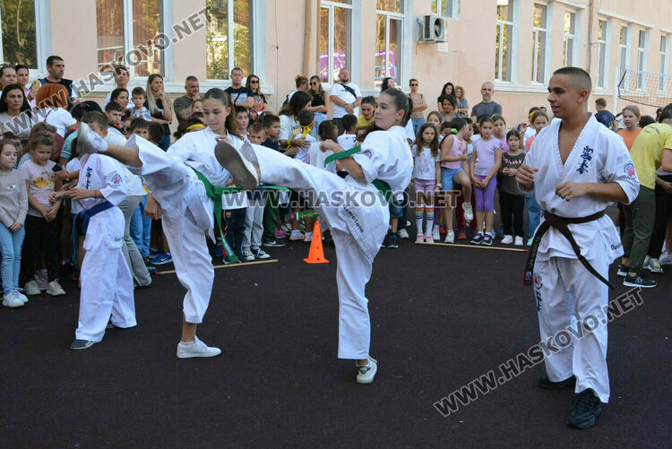 Спортни легенди вдъхновиха децата от СУ „Св. Кл. Охридски“ в Хасково