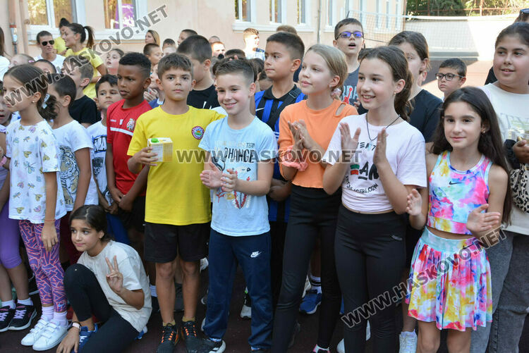 Спортни легенди вдъхновиха децата от СУ „Св. Кл. Охридски“ в Хасково