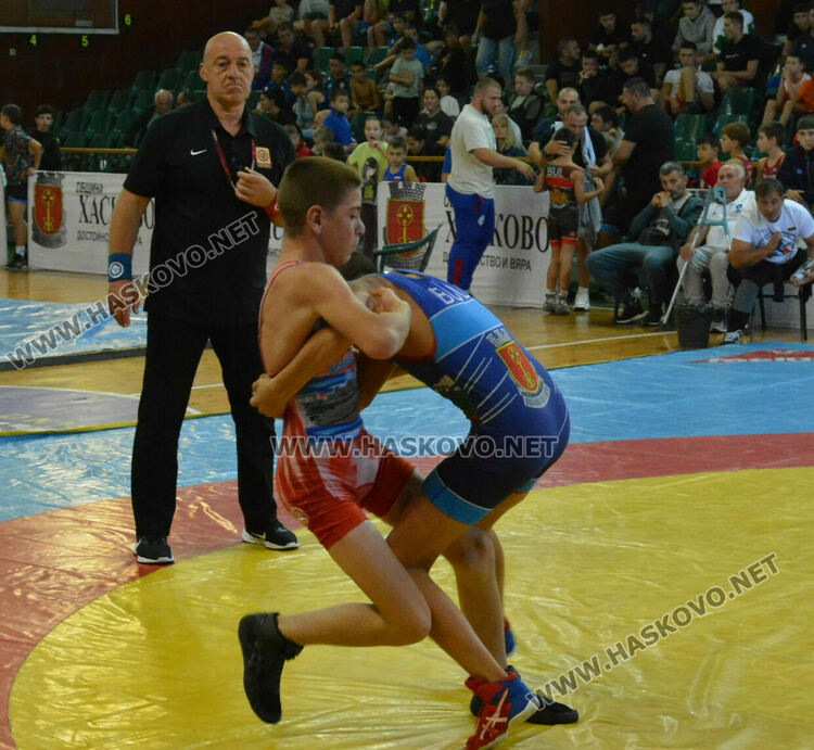 Борци от България, Косово и Гърция в схватки за Купа „Хасково“