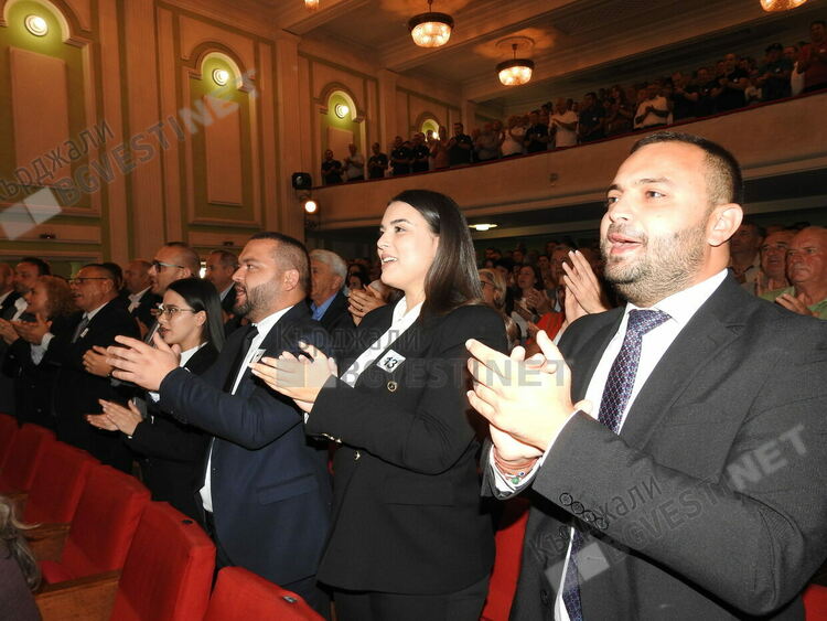 Алианс за права и свободи в Кърджали:Д-р Ахмед  Доган ни даде Родина!