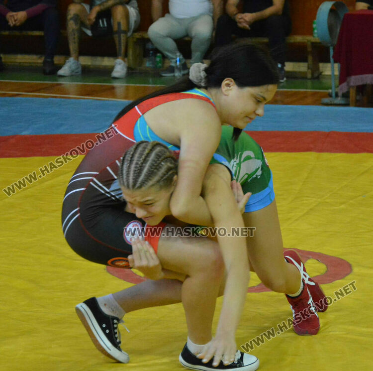 Борци от България, Косово и Гърция в схватки за Купа „Хасково“