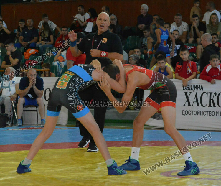 Борци от България, Косово и Гърция в схватки за Купа „Хасково“