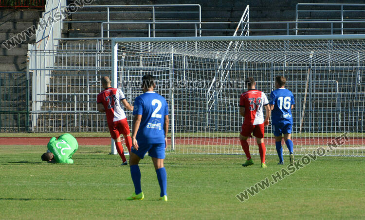 Валери Божинов се превърна в атракция на Ямача. Купата „Сашо Костов“ е синя! 
