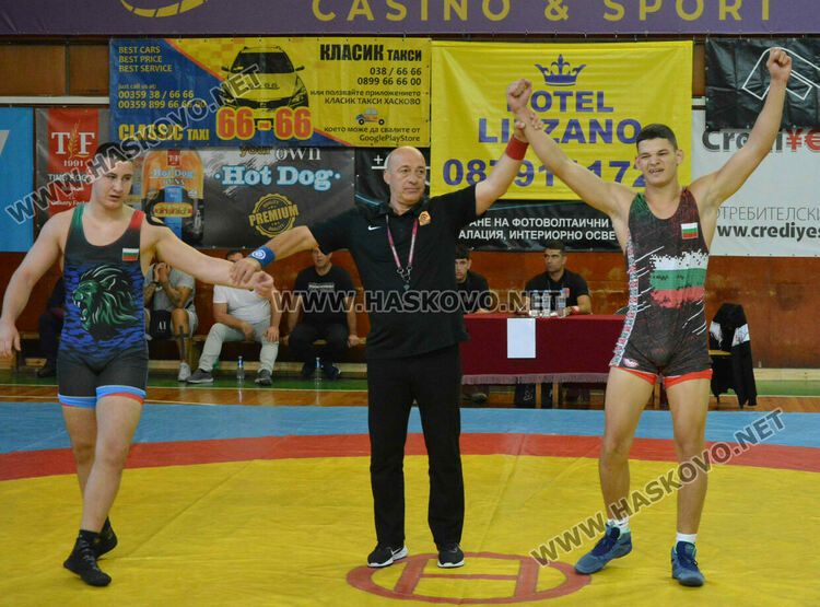 Борци от България, Косово и Гърция в схватки за Купа „Хасково“