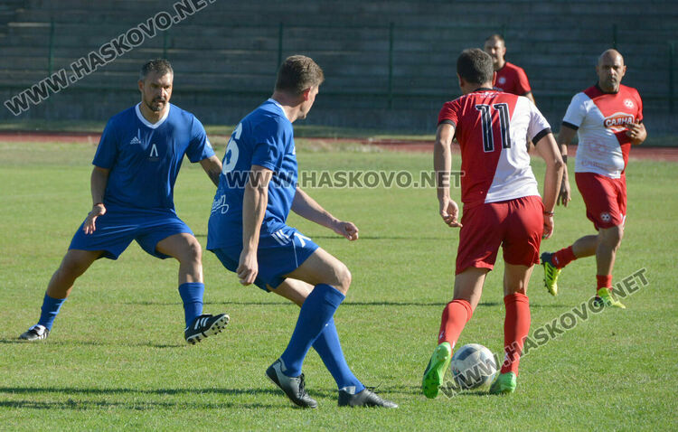 Валери Божинов се превърна в атракция на Ямача. Купата „Сашо Костов“ е синя! 