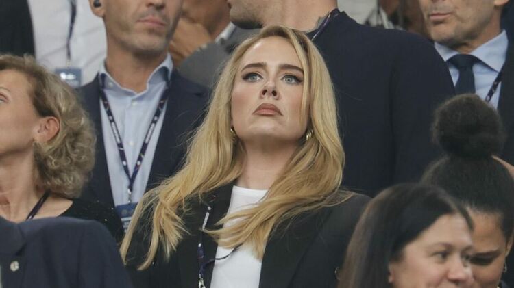 Блокираха песни на Adele, Bob Dylan и Green Day в YouTube в САЩ