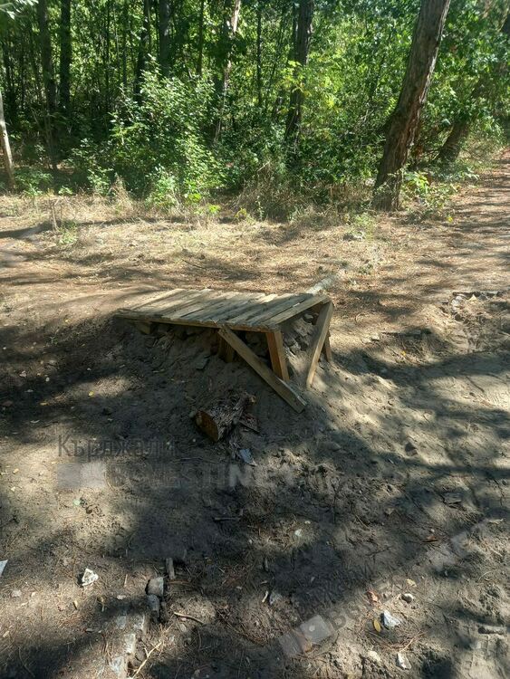 Незаконна рампа за велосипедисти в парк „Простор” взриви социалните мрежи