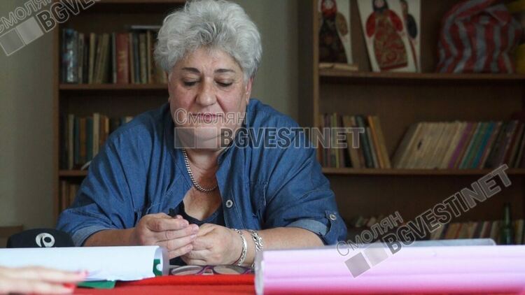 Искра Йосифова,атираса