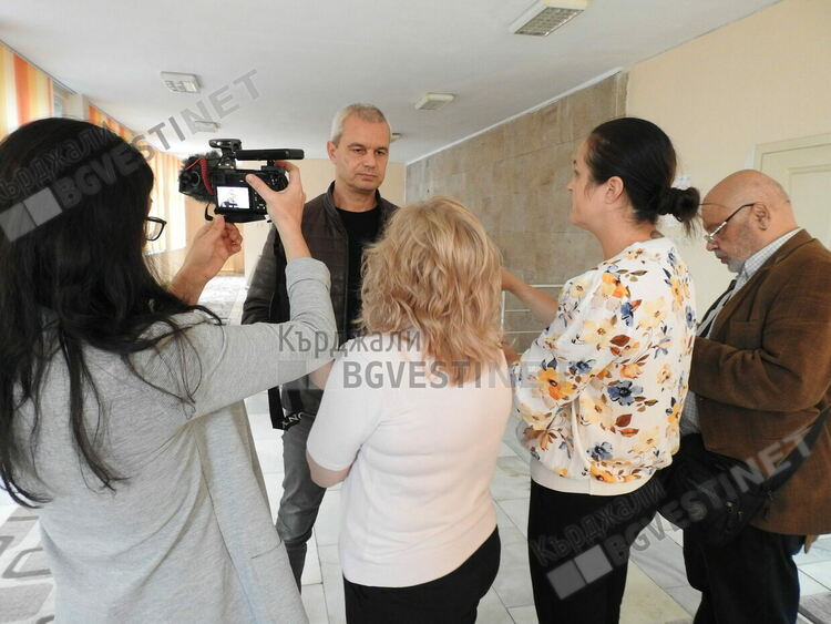 Костадин Костадинов в Кърджали:Възраждане е готово да управлява Родината ни,при висока избирателна активност сме първа политическа сила