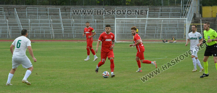 „Саяна Хасково“ с класика срещу „Родопа“