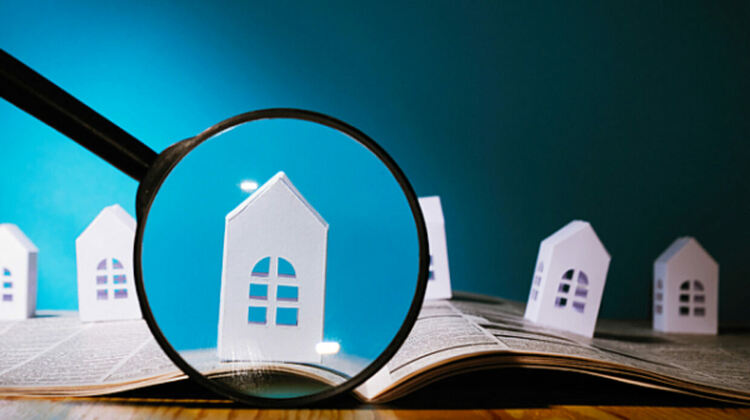 С колко заплати може да се купи жилище у нас? А в чужбина?