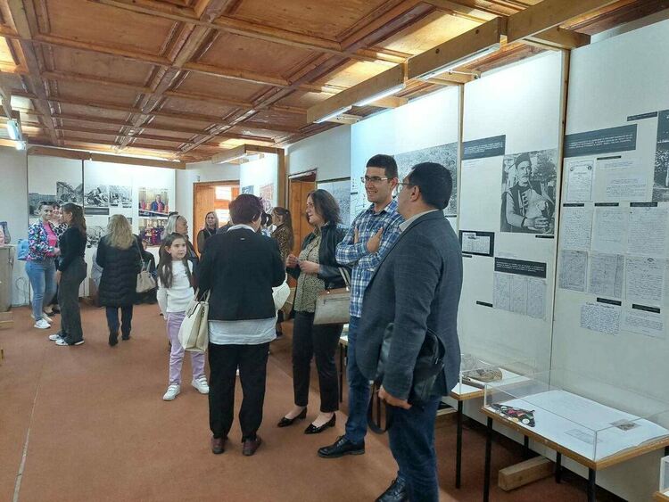 Наградиха участниците в конкурс за графична рисунка, посветен на 112-годишнината от Освобождението на град Девин и региона