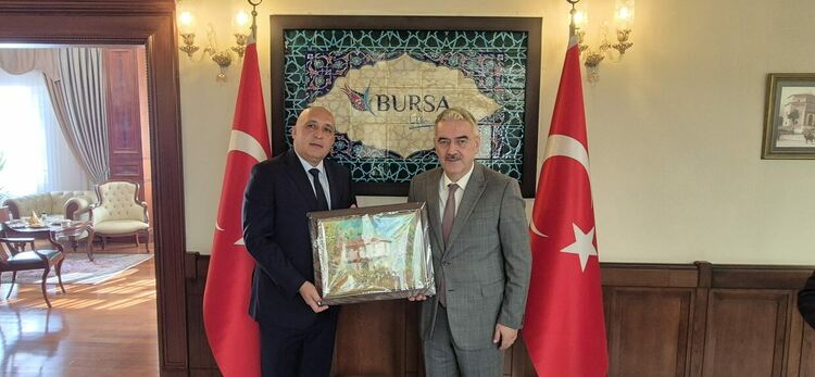 Делегация на ДПС-Ново начало се срещна с валията на Бурса Ерол Аййълдъз