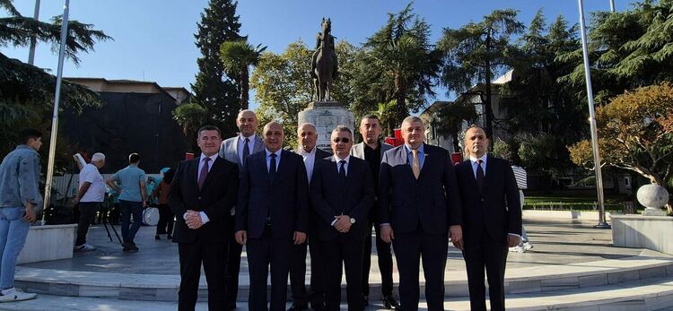 Делегация на ДПС-Ново начало се срещна с валията на Бурса Ерол Аййълдъз