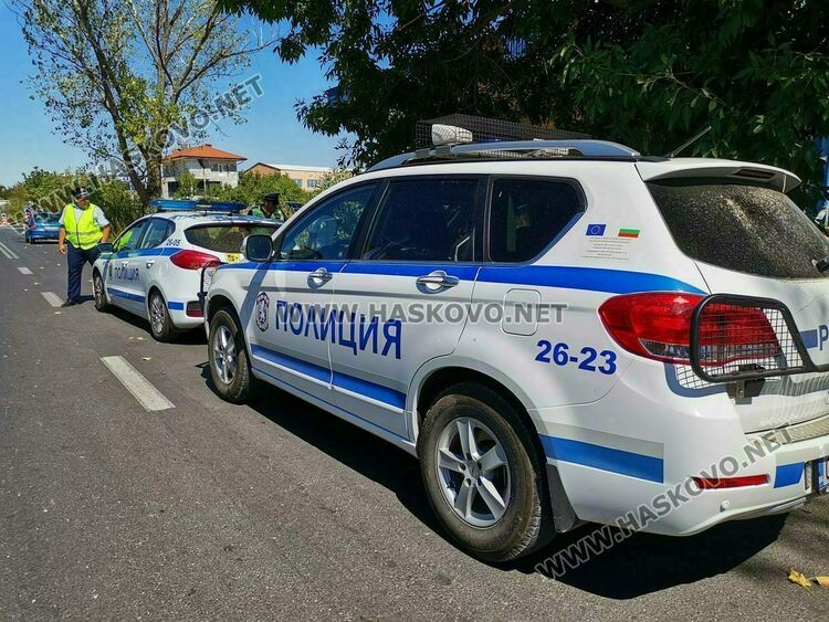 Заловиха пиян зад волана и водач без книжка