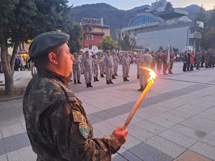 Тържествена заря-проверка по случай 112 години от Освобождението на град Девин и региона