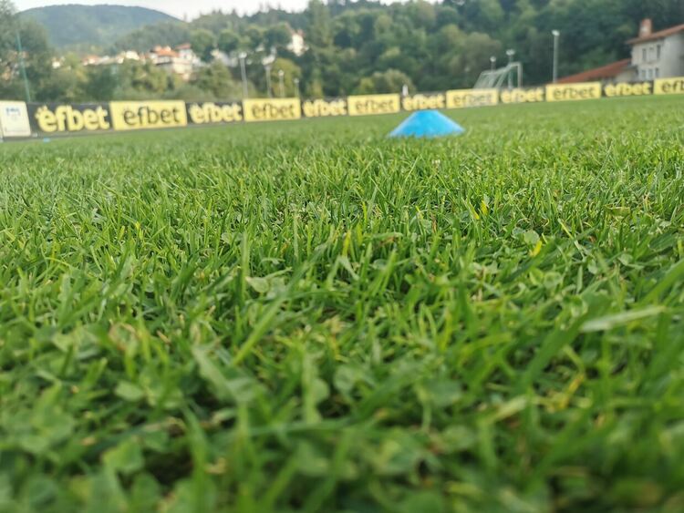 „Родопа“ посреща „Карнобат“ в Смолян 