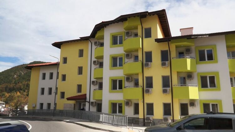 Община Смолян изгради 35 нови жилища за социално слаби семейства, ще плащат до 90 лева месечен наем