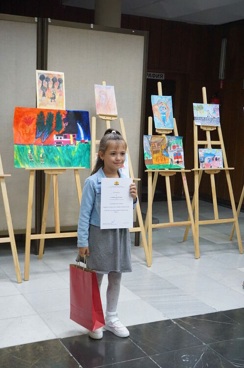 Наградиха победителите в конкурс за рисунка „Да си пожарникар е мисия за цял живот!“