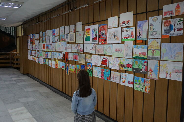 Наградиха победителите в конкурс за рисунка „Да си пожарникар е мисия за цял живот!“