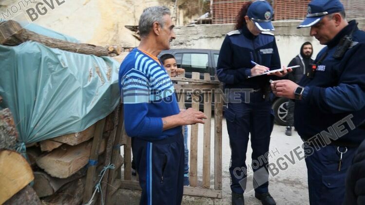 Мащабна акция против търговията с гласове тече в Смолян, започнаха от ромските махали / ГАЛЕРИЯ/