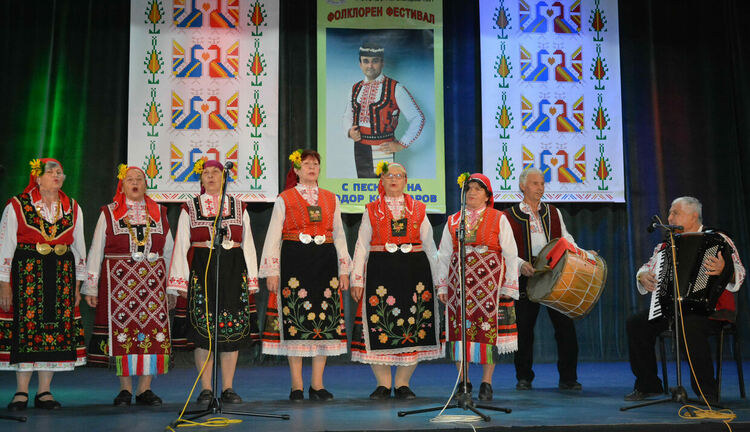 Славея на Тракия събра над 700 певци в Хасково