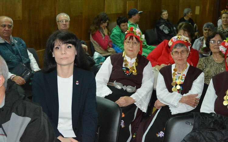 Славея на Тракия събра над 700 певци в Хасково