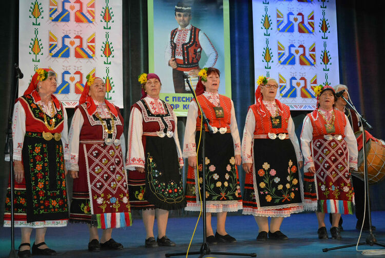 Славея на Тракия събра над 700 певци в Хасково